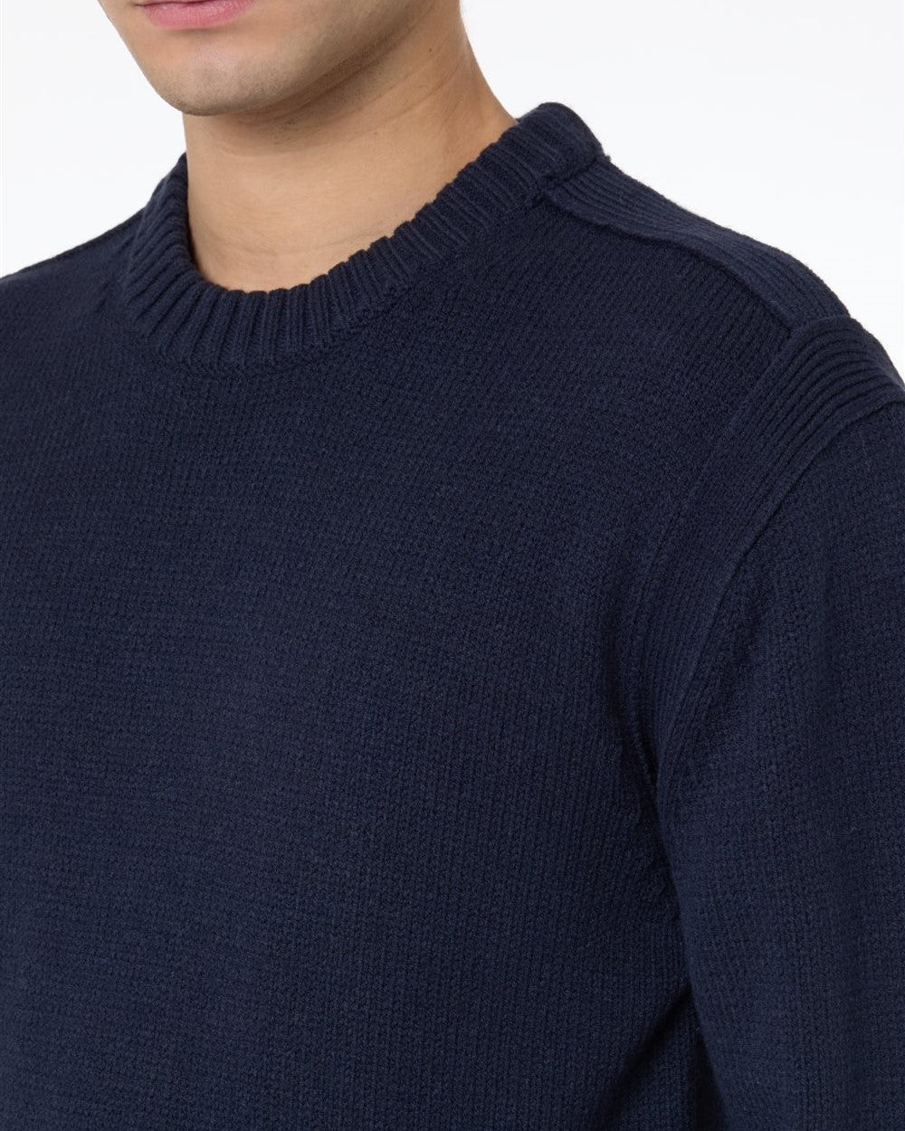 Maglione Collo inglese con toppe blu 