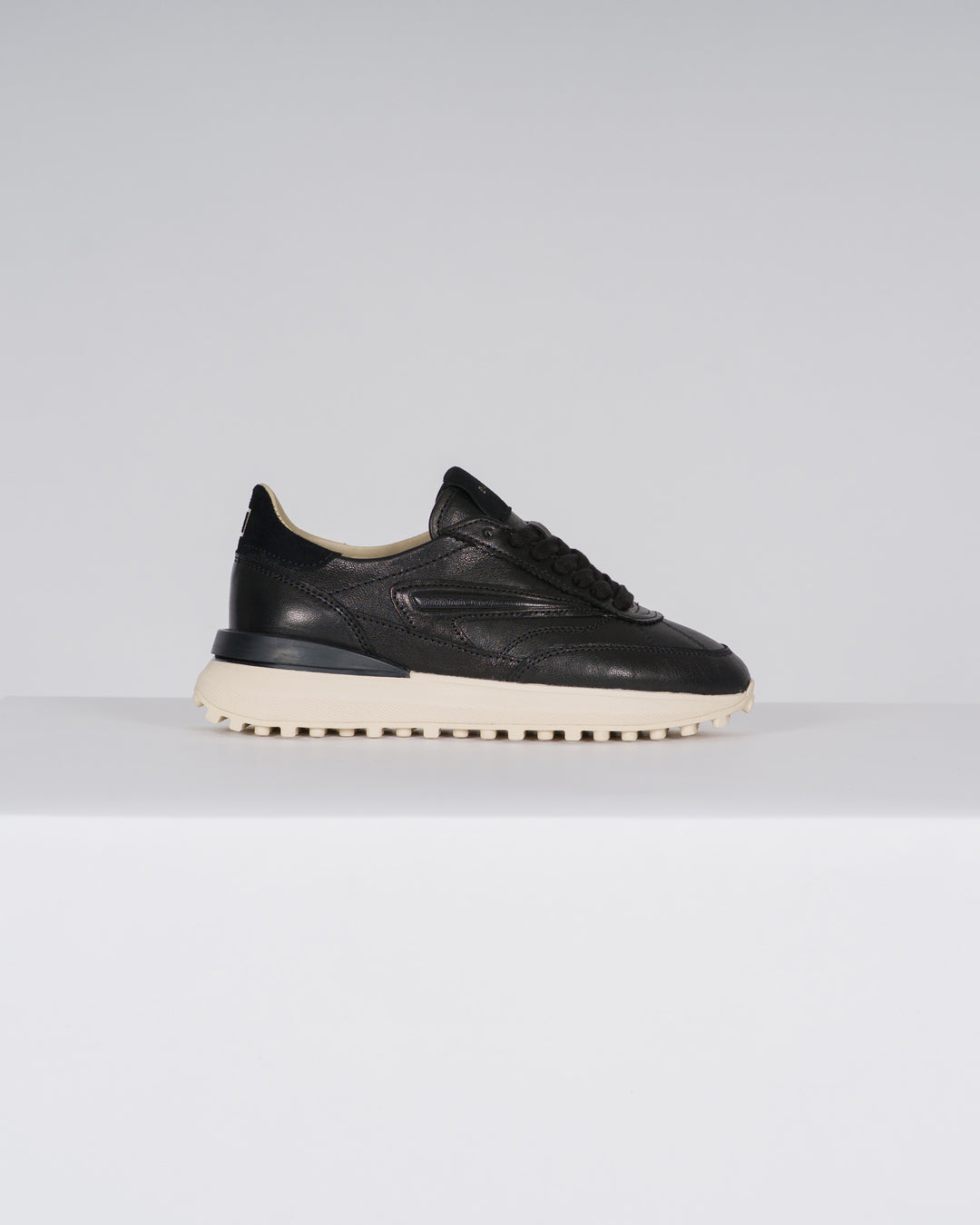 DATE ATHLETA NATURALNERO