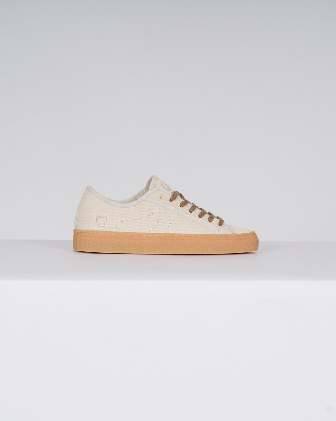 DATE TENDER POWDER TAUPEBEIGE