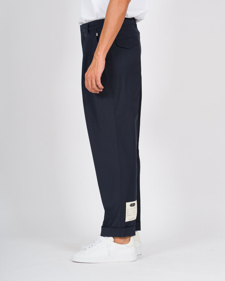 Pantalone doppia pince con risvolto blu 