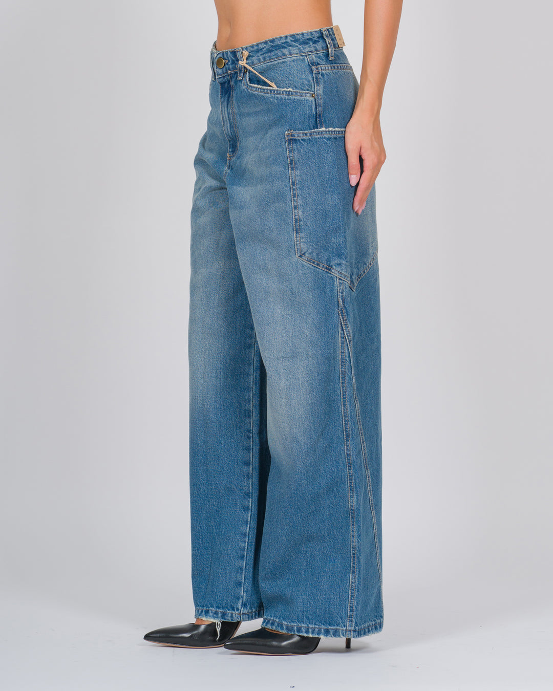 Jeans larghi e morbidi lavaggio chiaro 