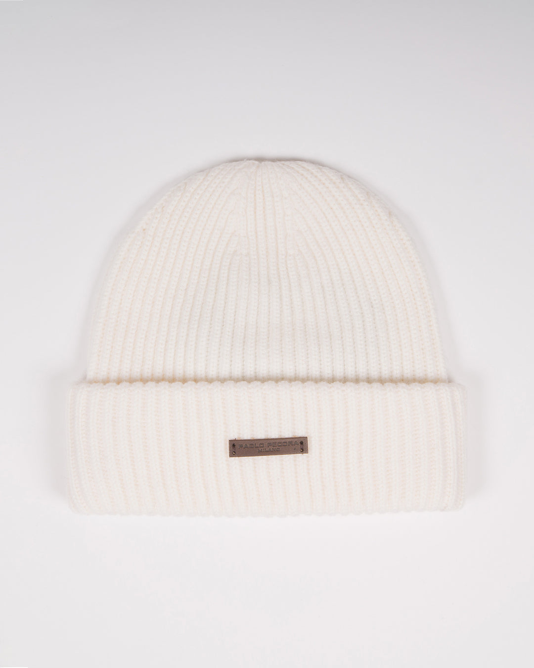 Cappello a costine panna 
