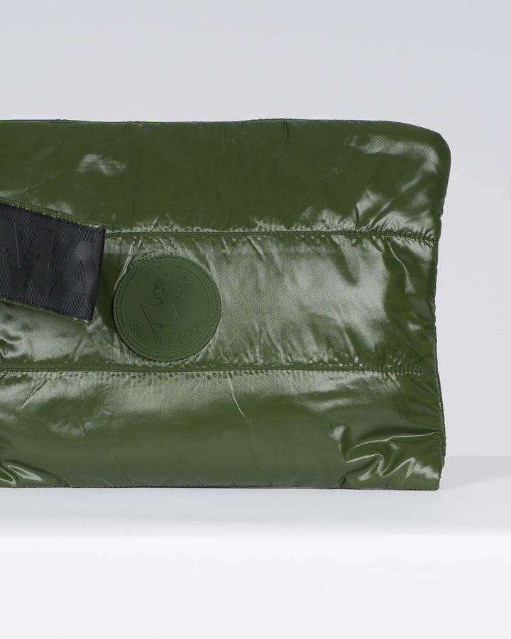 Pouch trapuntata Cocos verde 