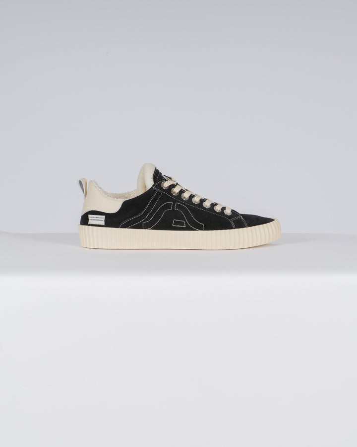 Wavy Suede Black<BR/> 