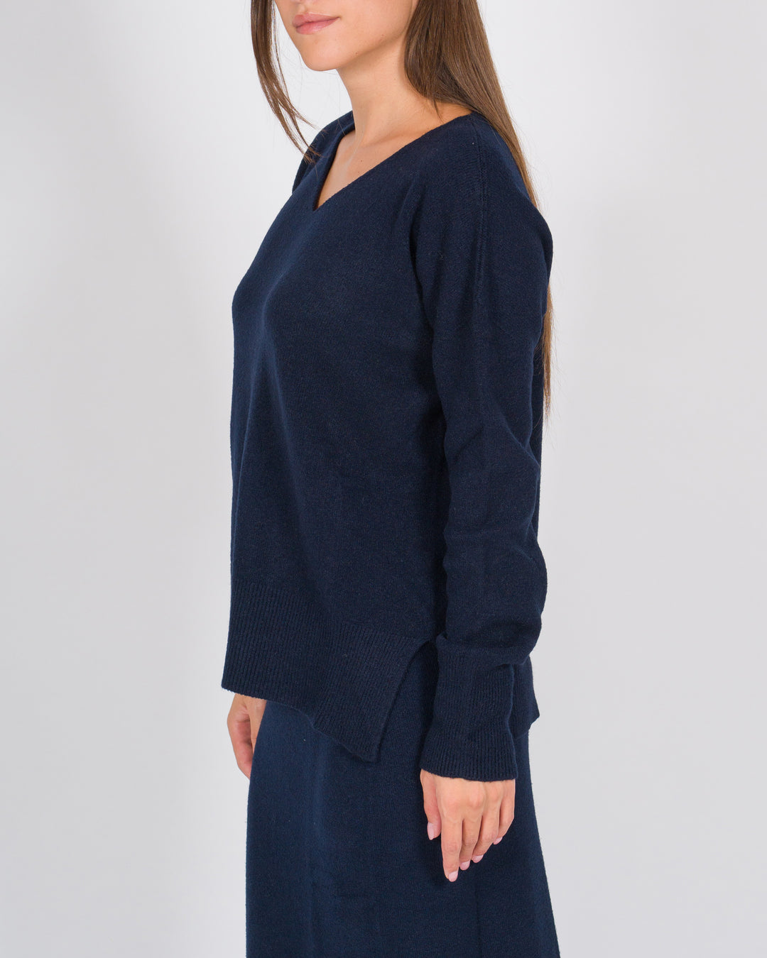 Maglia scollo a V blu 