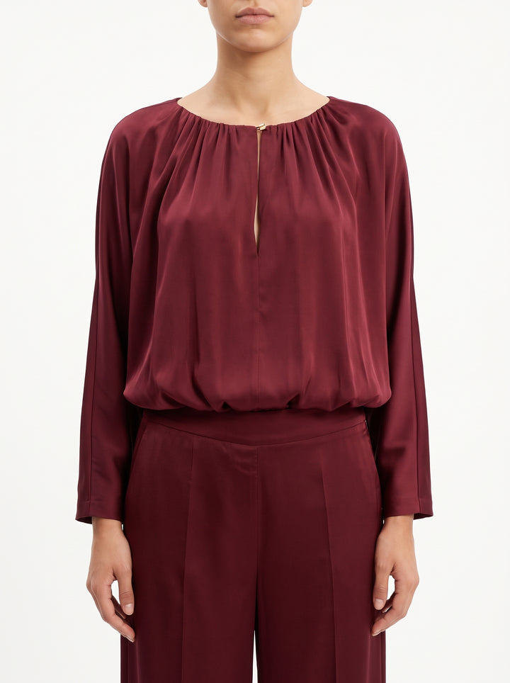 blusa in raso bordeaux 