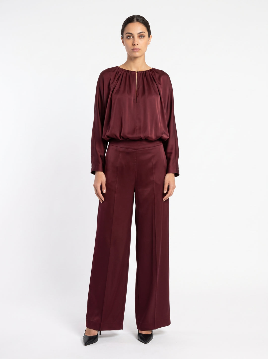 blusa in raso bordeaux 