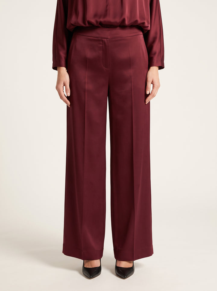 Pantaloni  Bordeaux in Raso a Zampa 