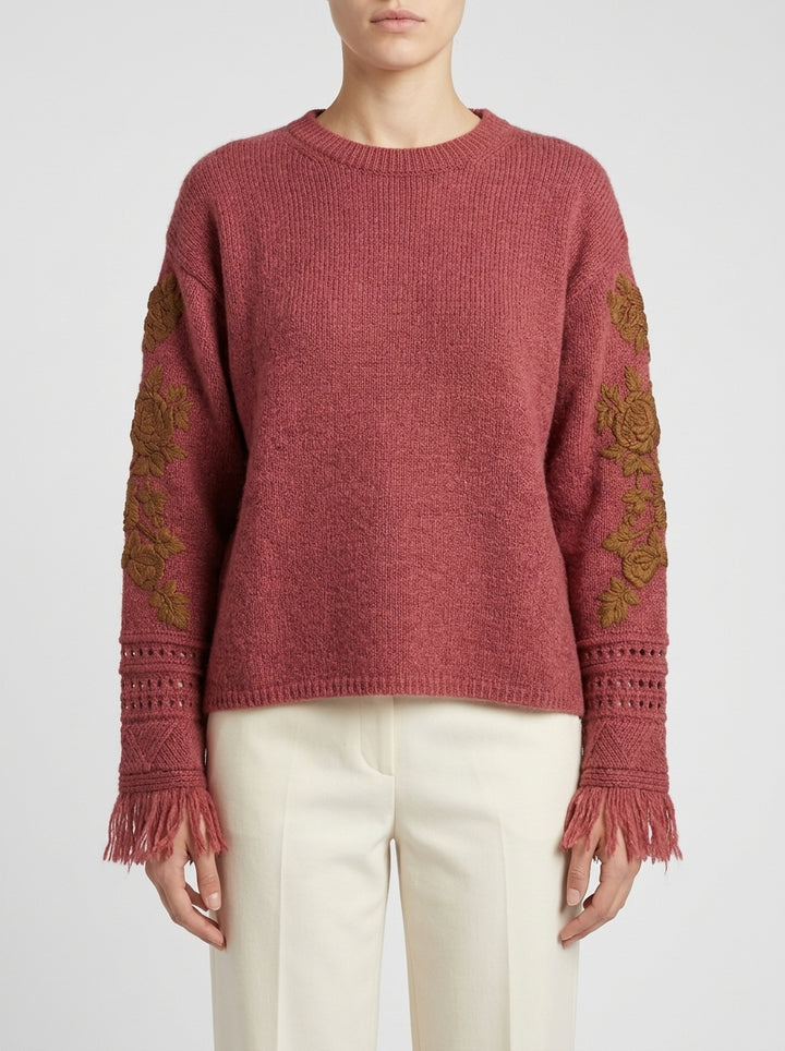 Maglia  rosa antico maniche crochet con ricami floreali 
