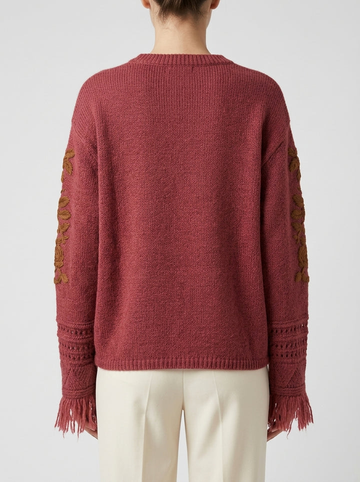 Maglia  rosa antico maniche crochet con ricami floreali 