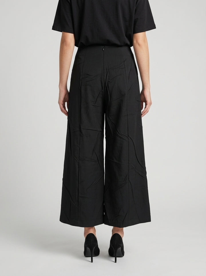 PANTALONE NERO  GAUCHO 