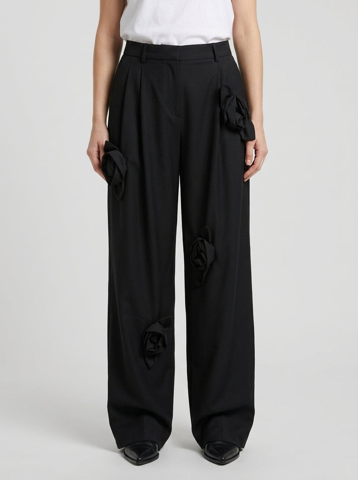 PANTALONE CON ROSE APPLICATE NERO 