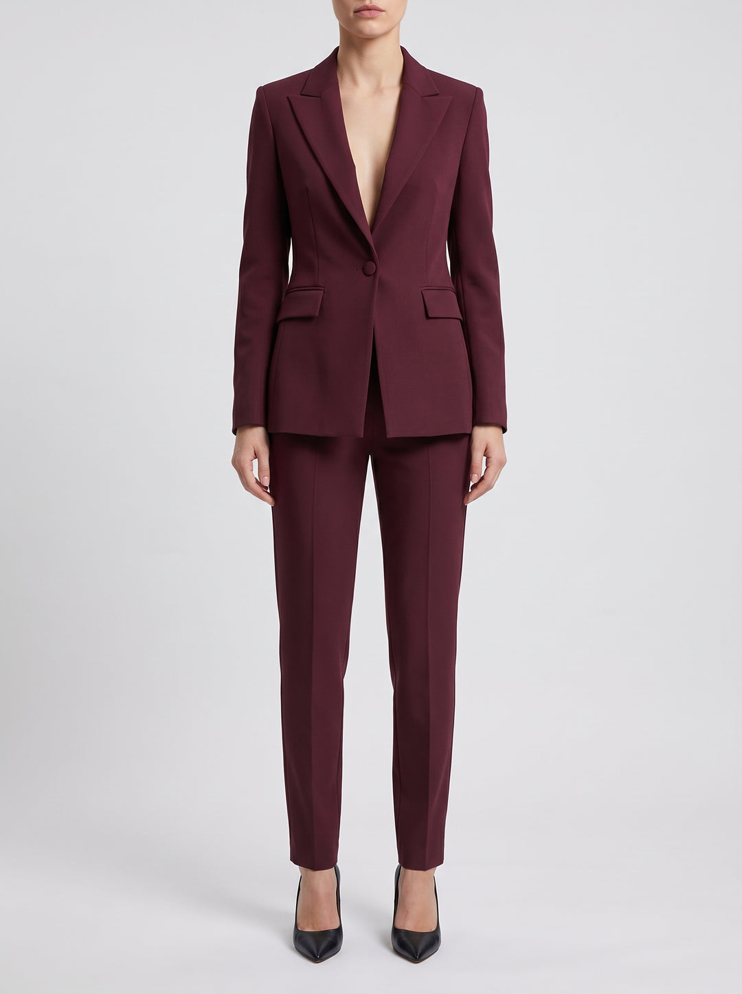 Giacca monopetto bordeaux con revers a lancia 