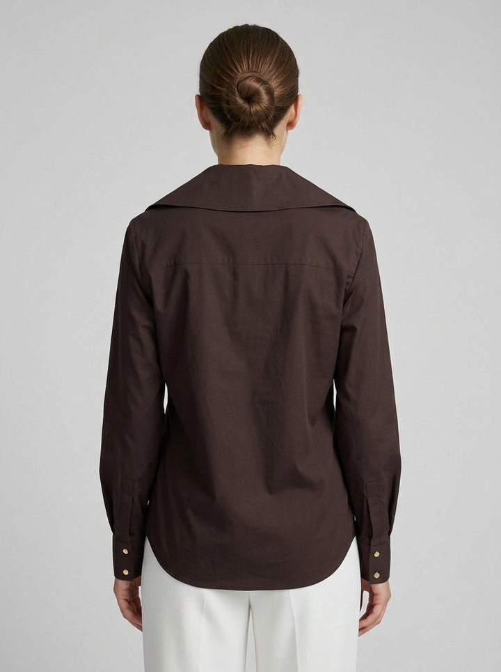 Camicia cioccolato in Popeline Stretch con Collo a Lancia 