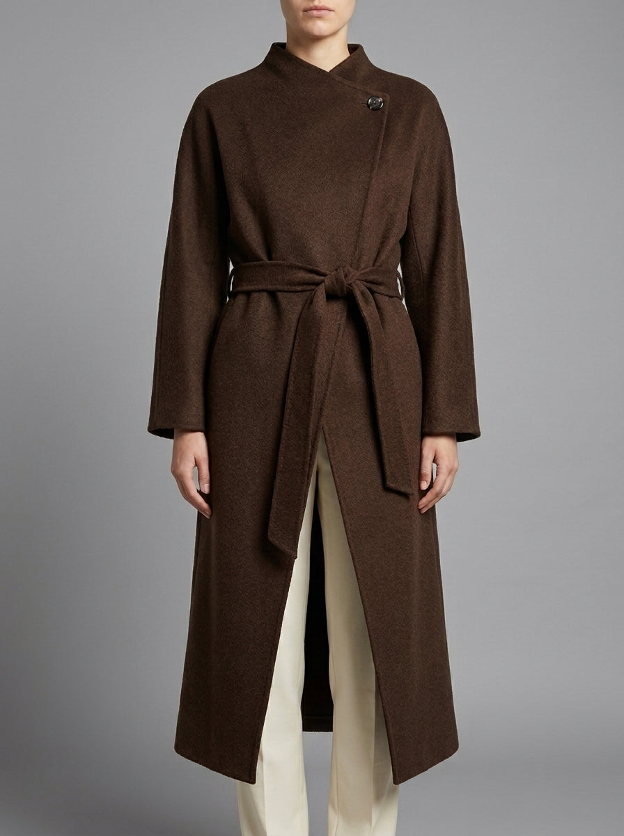 Cappotto  in Panno Moro con Chiusura Incrociata 