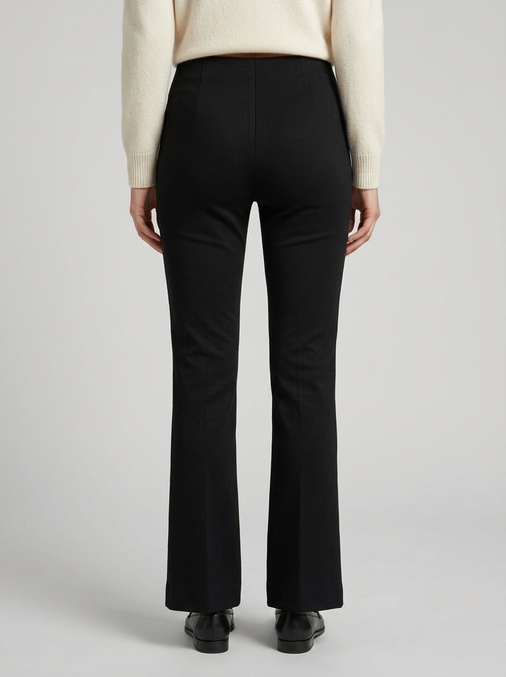 Pantalone a zampa in maglia nero 