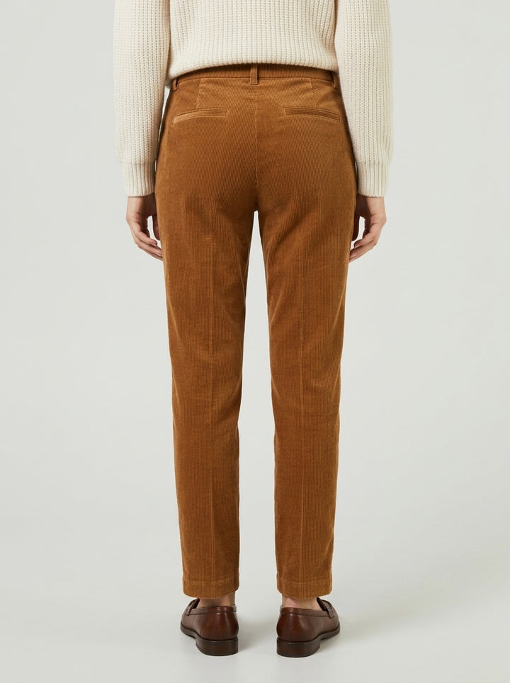Pantaloni cammello chino in velluto a coste Toffee 