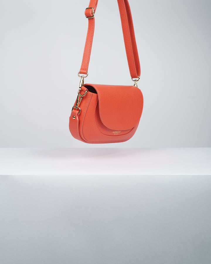 AVENUE 67 SCARLETCORALLO