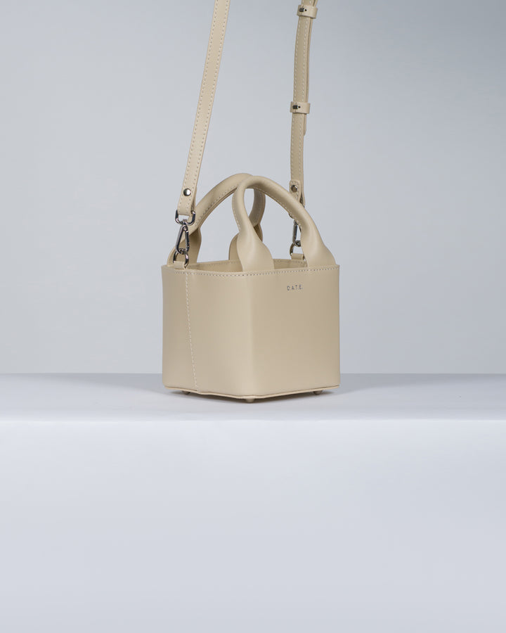 DATE B421CBLEBIBEIGE