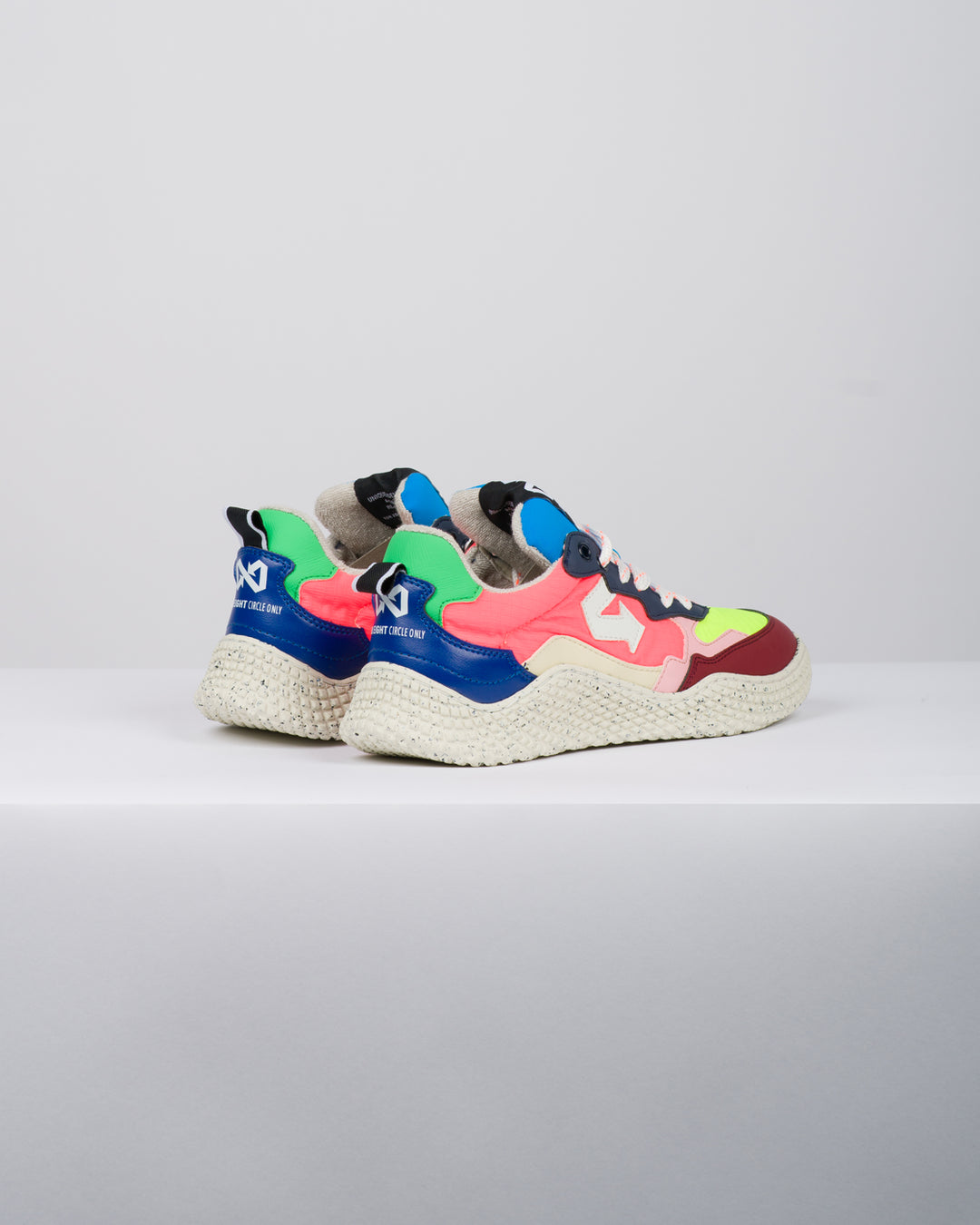 ID EIGHT HANA TROPICALMULTICOLOR