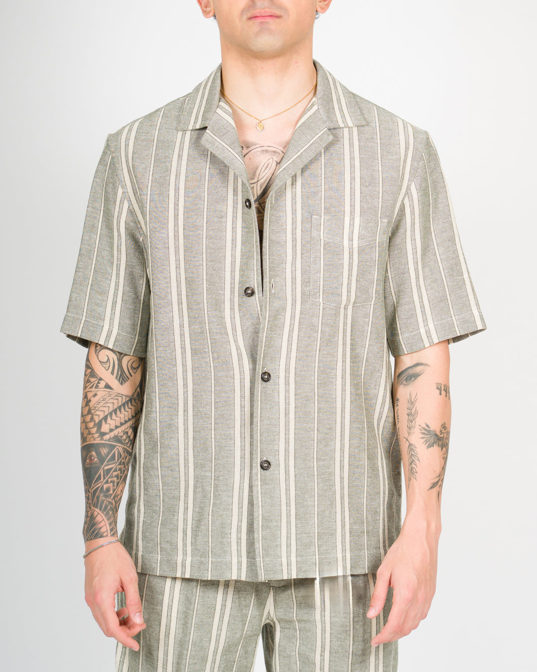 Camicia rigata verde 