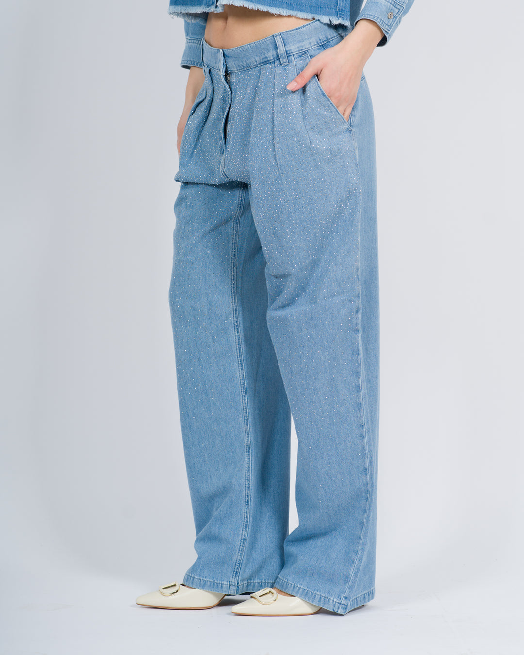 Jeans wide leg full strass<BR/> 