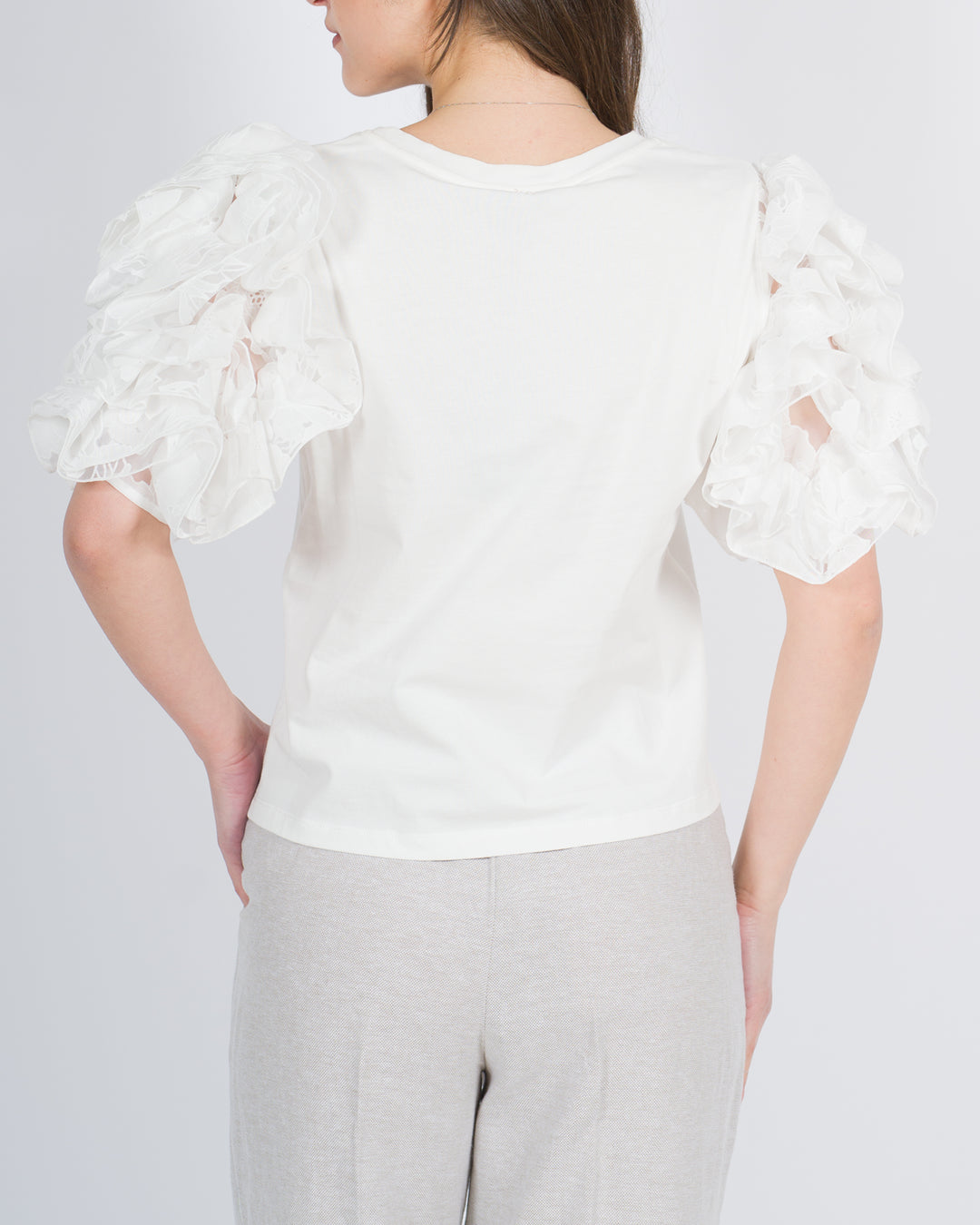 T-shirt con maniche in organza panna<BR/> 