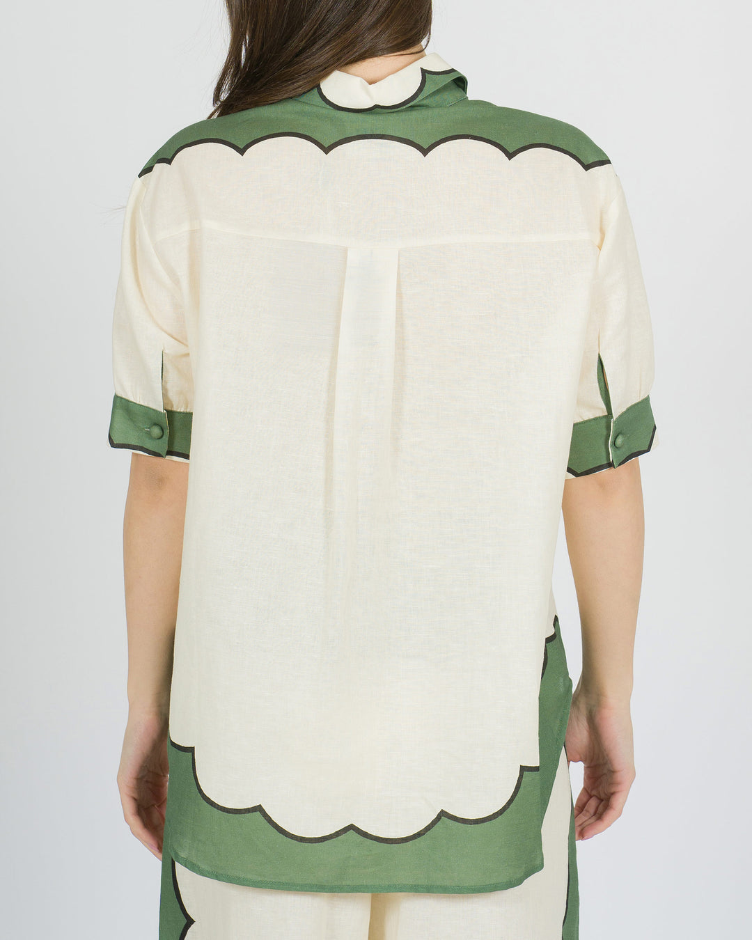 Camicia amosa in lino panna con stampa verde 
