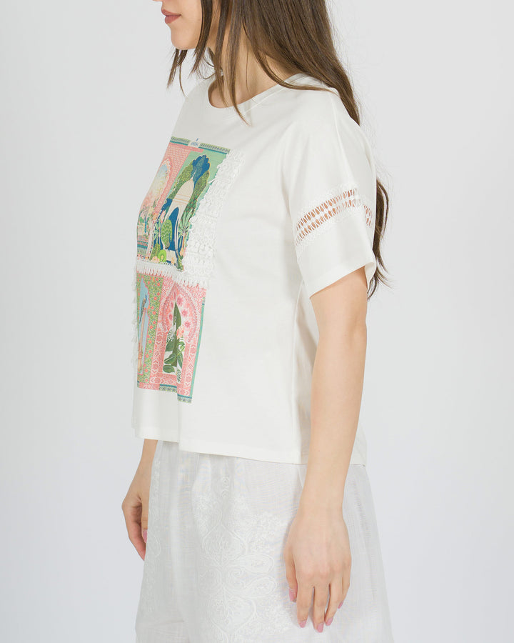 T-shirt bianca Amosa in viscosa con stampa 
