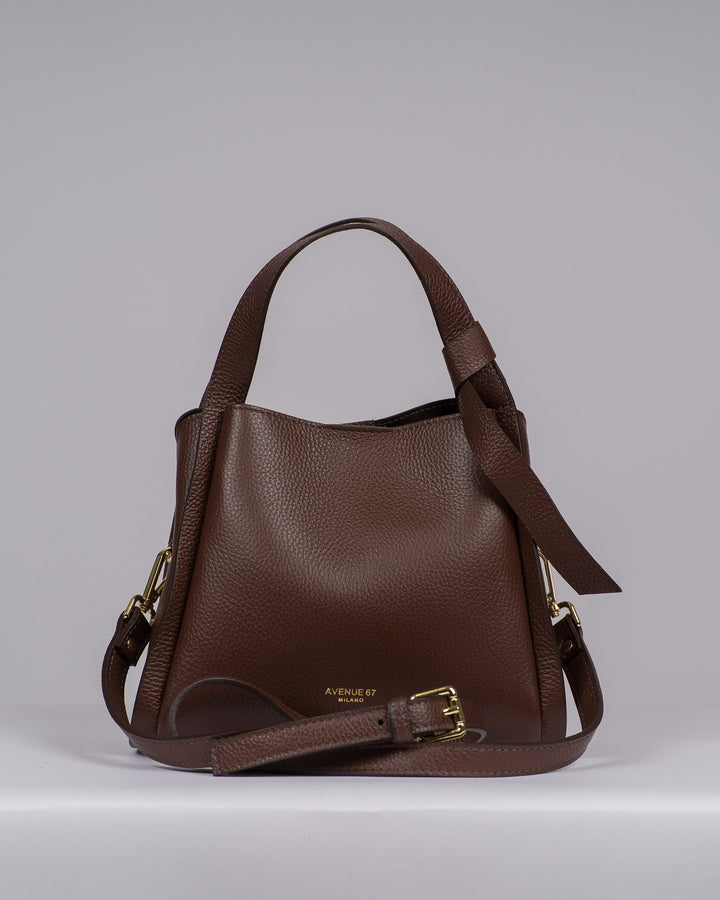 BORSA AVENUE MARRONE MODELLO GISELA 