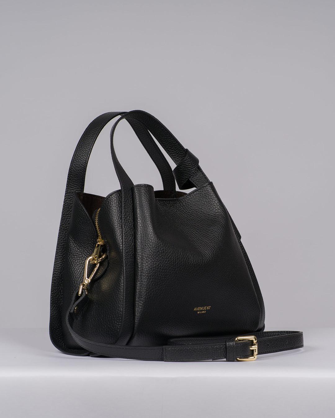 BORSA AVENUE NERA MODELLO GISELA 