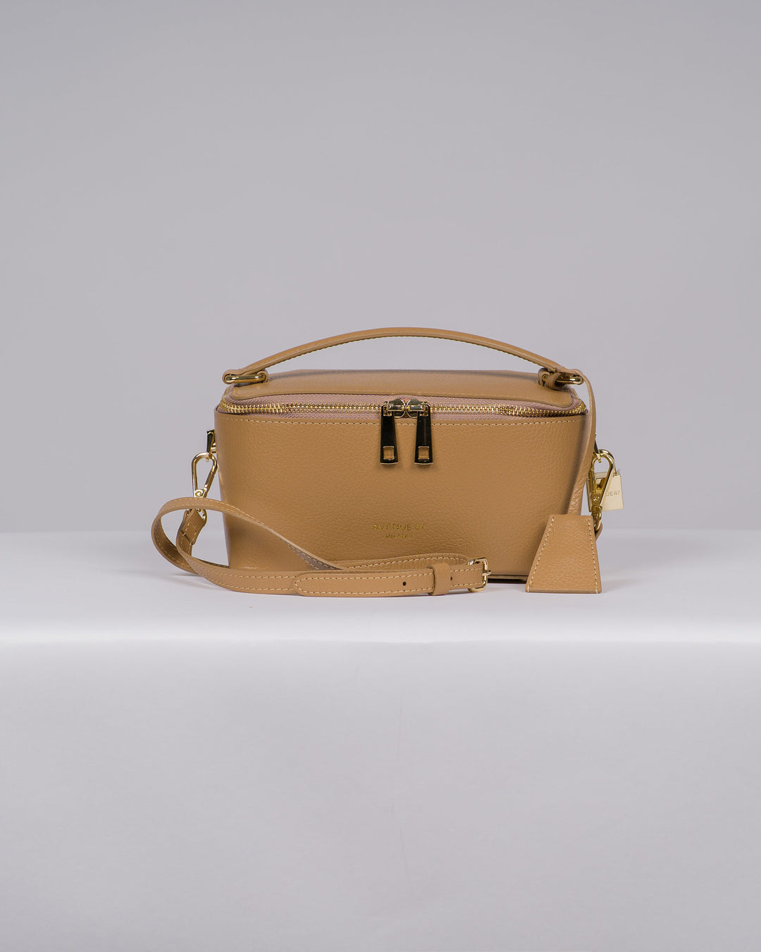 BORSA AVENUE BISCOTTO MODELLO IMAN 