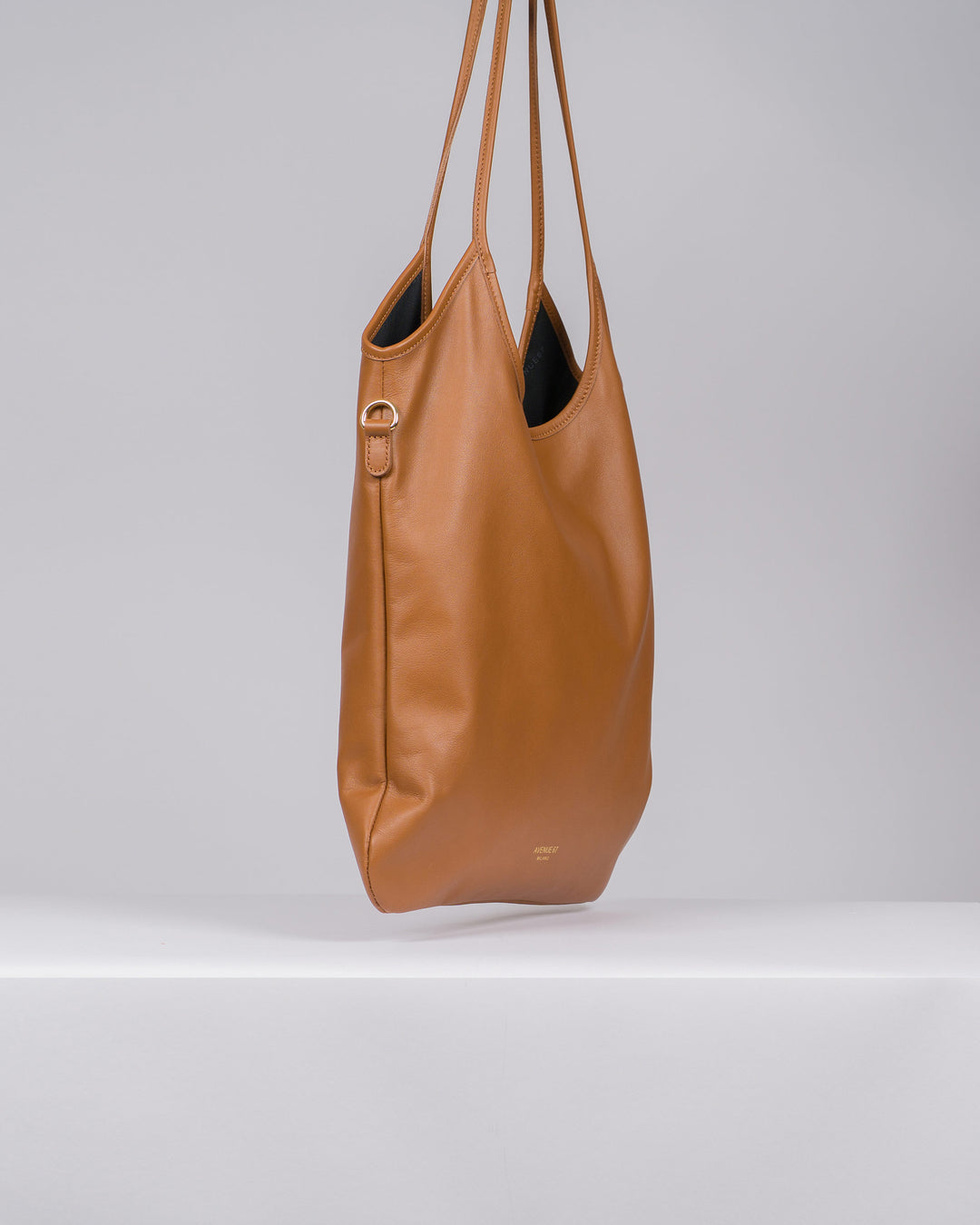 BORSA AVENUE CUOIO MODELLO SHANTY 