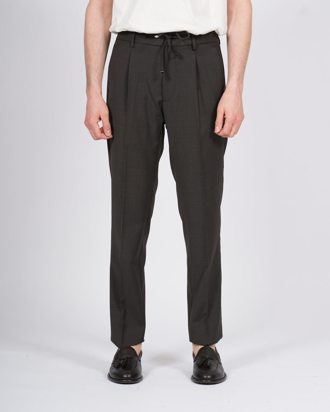 Pantalone Berwich Spaggia moro con pence ed elastico 