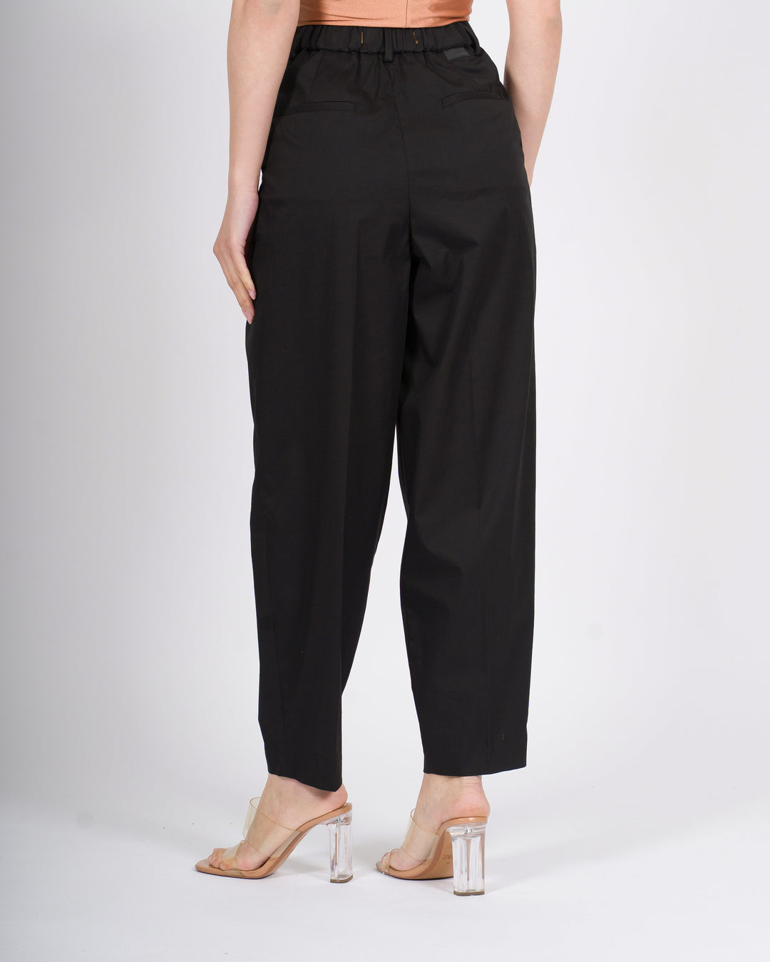 Pantalone bonheur nero  in cotone popeline con pence 