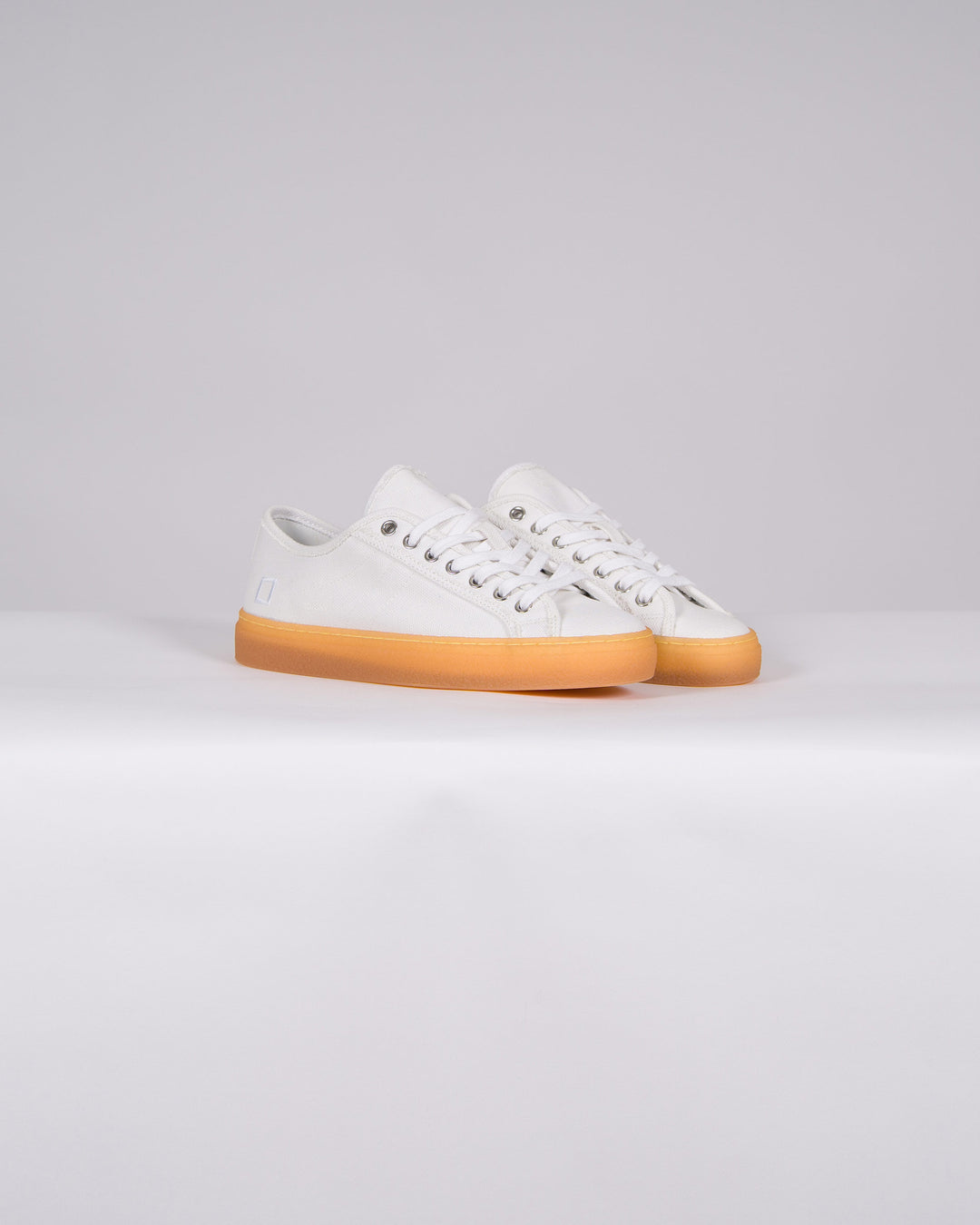 TENDER CANVAS WHITE<BR/> 