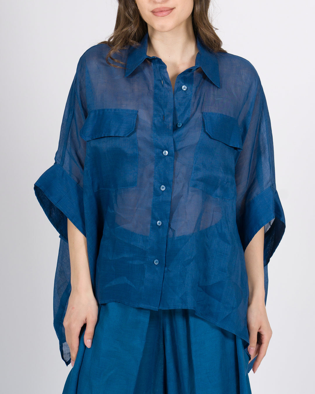 Camicia Over in Lino Meimeij azzurra con Tasconi Frontali 