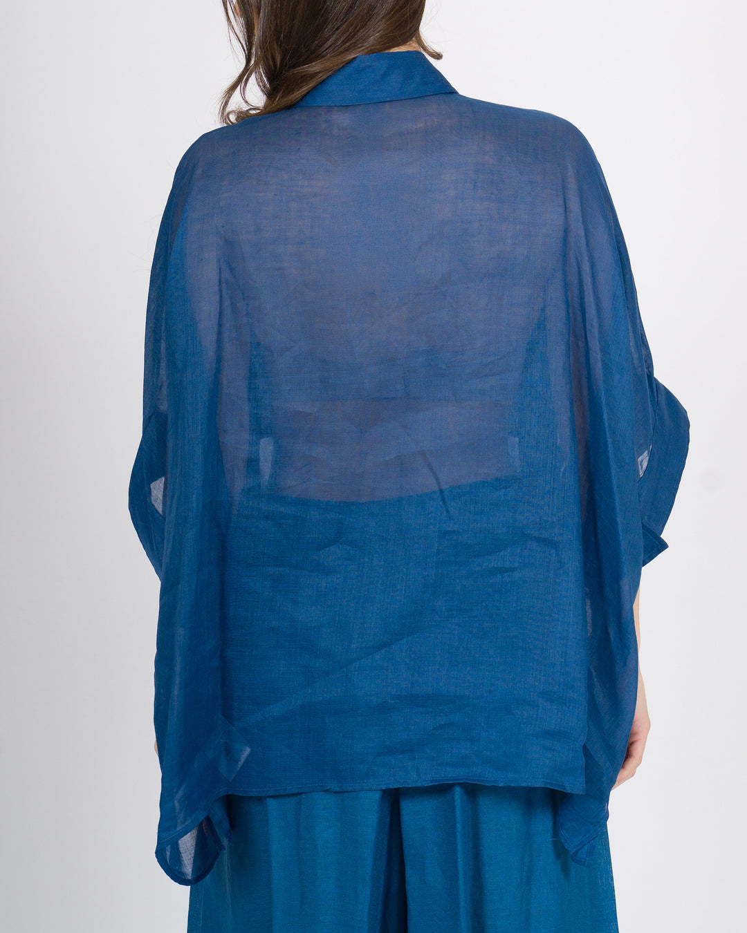 Camicia Over in Lino Meimeij azzurra con Tasconi Frontali 