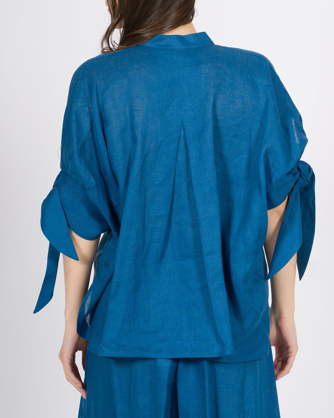 Camicia in Lino Meimeij azzurra con Collo Pistagna 