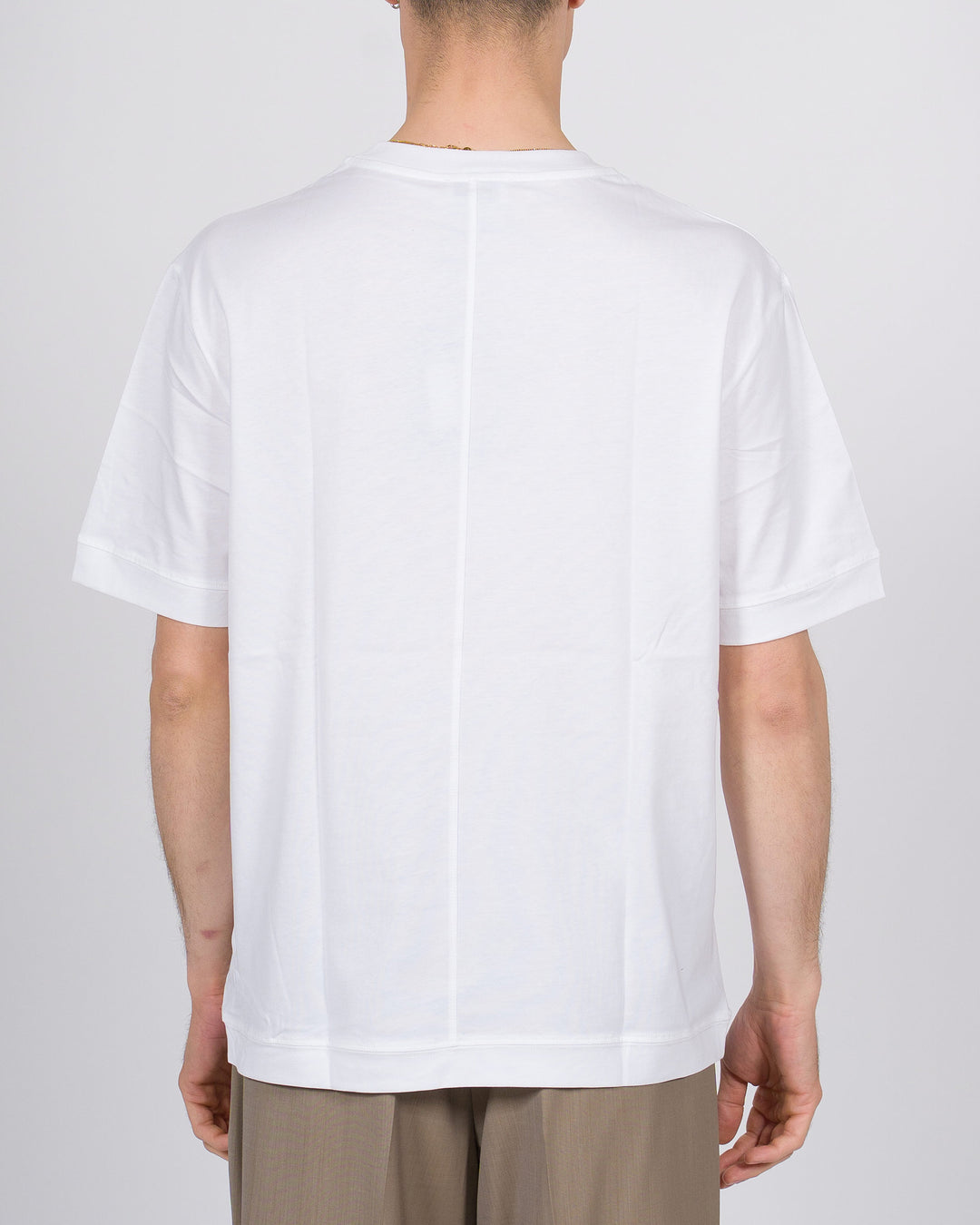 T-shirt cotone bianca uomo cucitura posteriore 