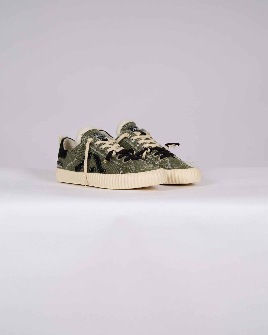Wavy Olona Olive<BR/> 