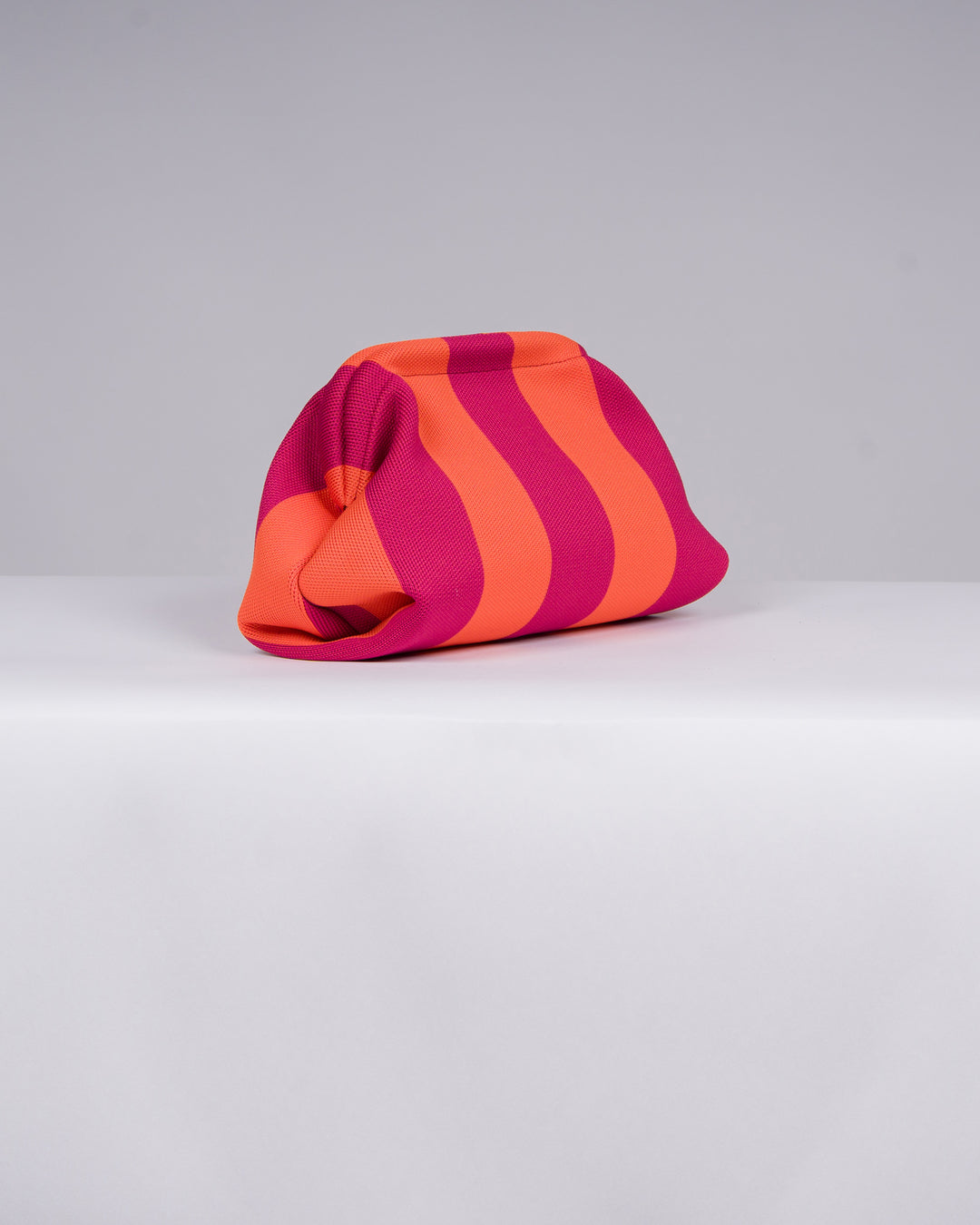 Borsa in Stoffa Rigata arancio e bordeaux. 