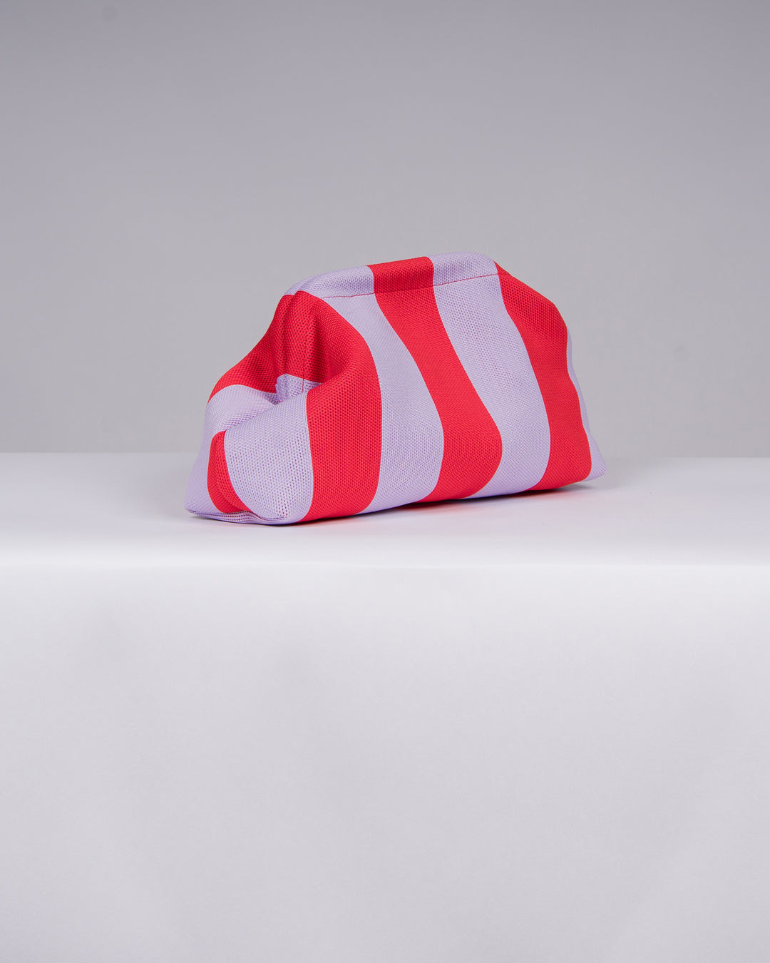 Borsa in Stoffa Rigata viola e rosso. 