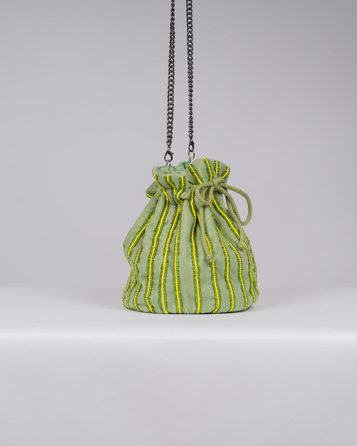 Borsa Secchiello Verde Surkana con Catena e Righe Gialle 