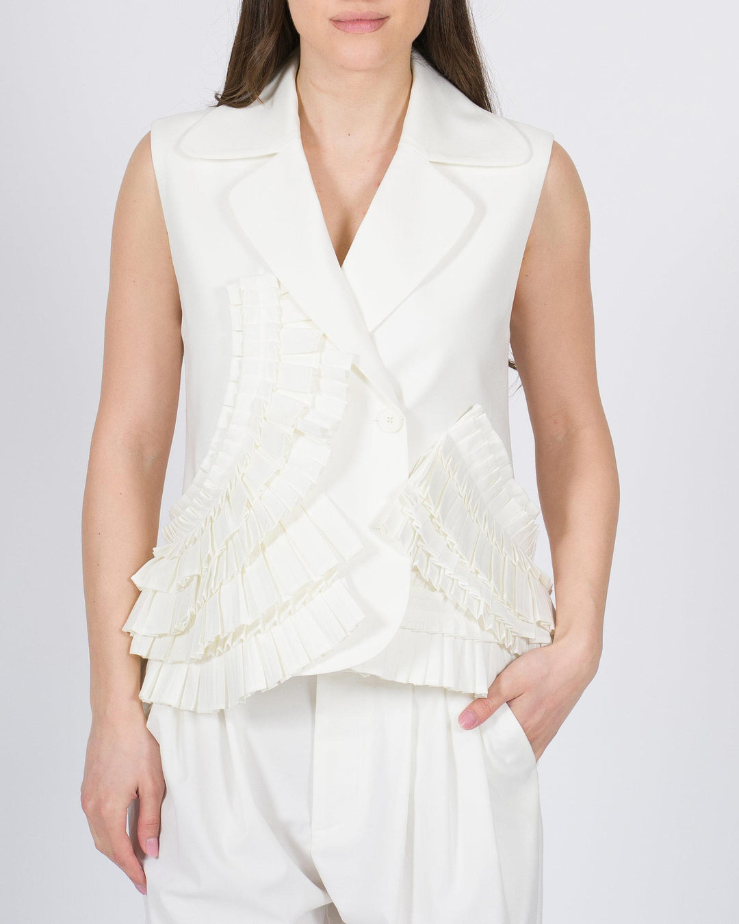 Gilet Meimeij bianco con dettagli rouge 