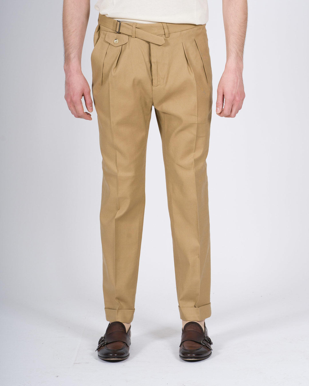 Pantalone doppia pince Paoloni beige in lino e cotone 