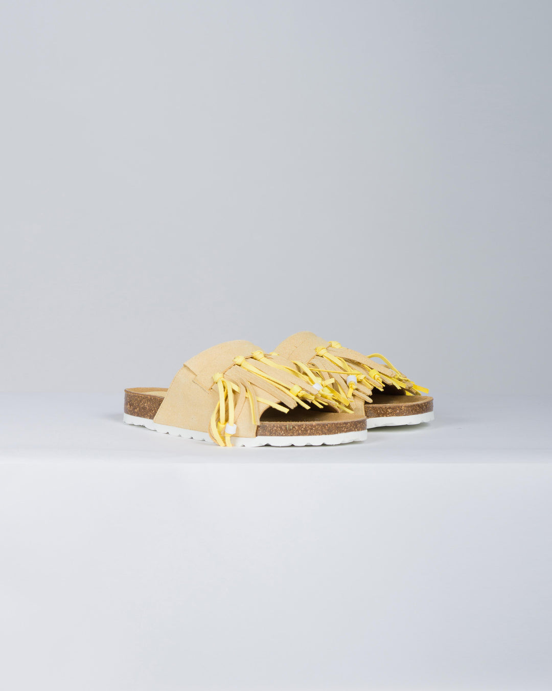 MAITE PASTEL SUEDE LEMON<BR/> 