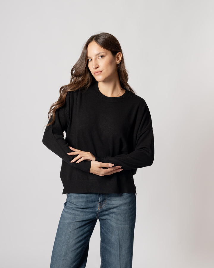 maglia spacchi nero 