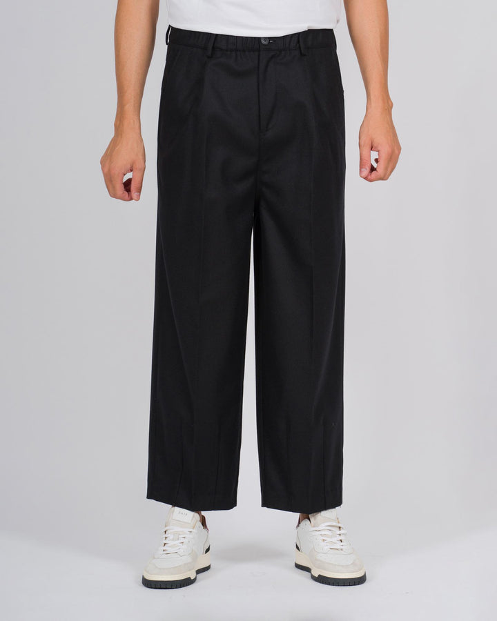 Pantalone Kochi in lana diagonale morbida nero 