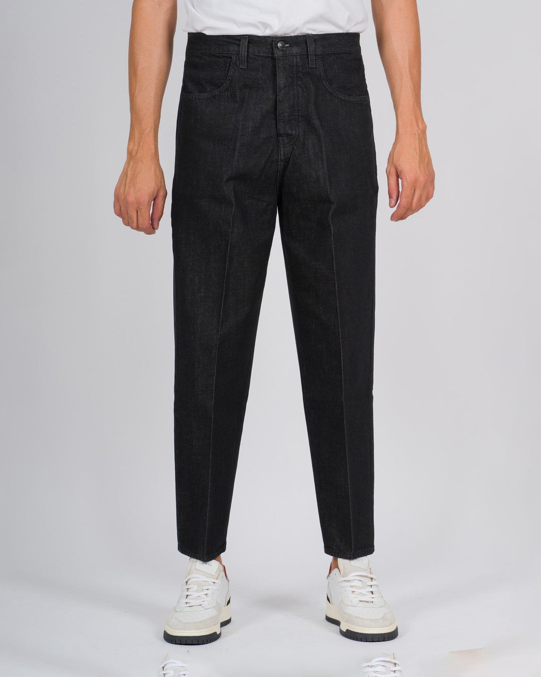 Jeans Osaka in denim nero lavaggio zero 